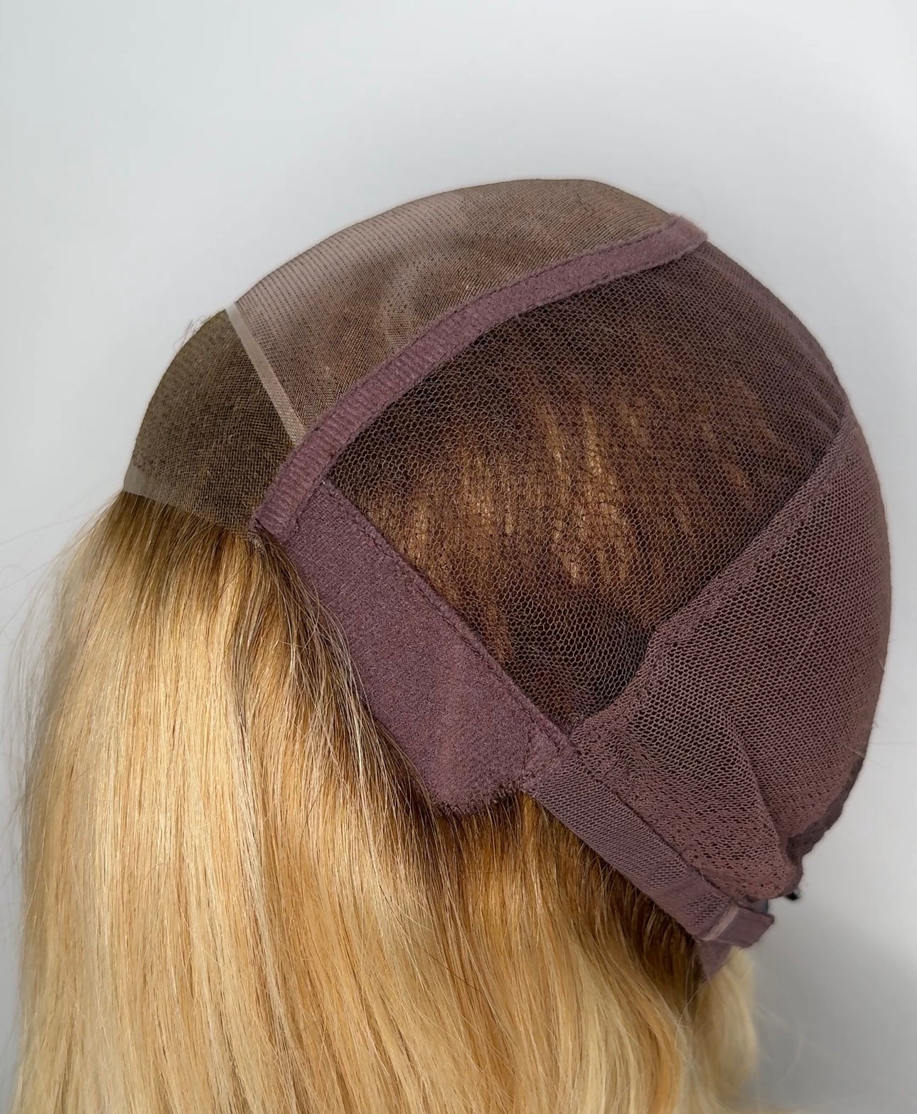 Gwyneth wig - Jon Renau SmartLace Human Hair Collection - FS24/102S12 (Laguna Blonde) *CLEARANCE*