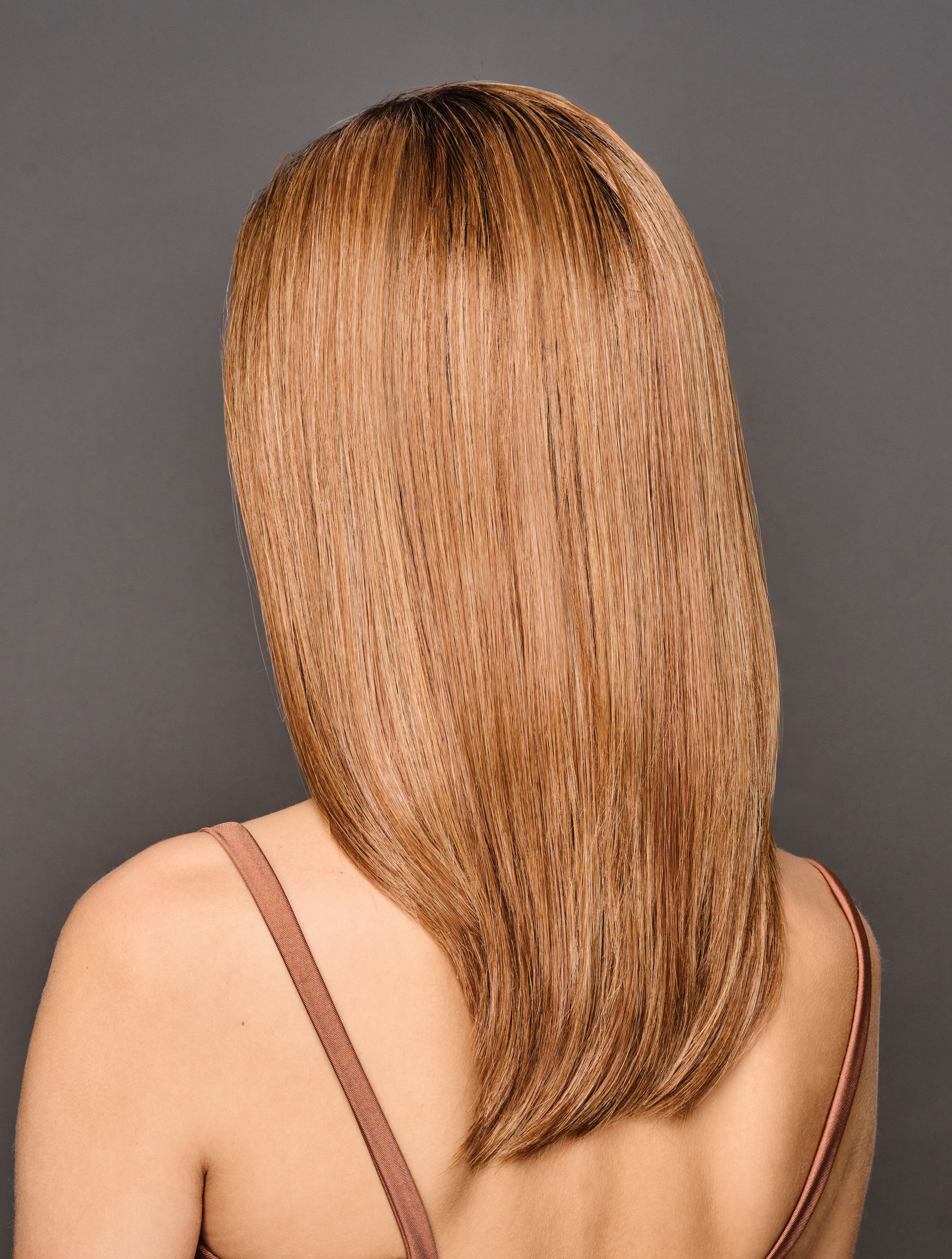 Front Cover wig - Gabor Designer Series