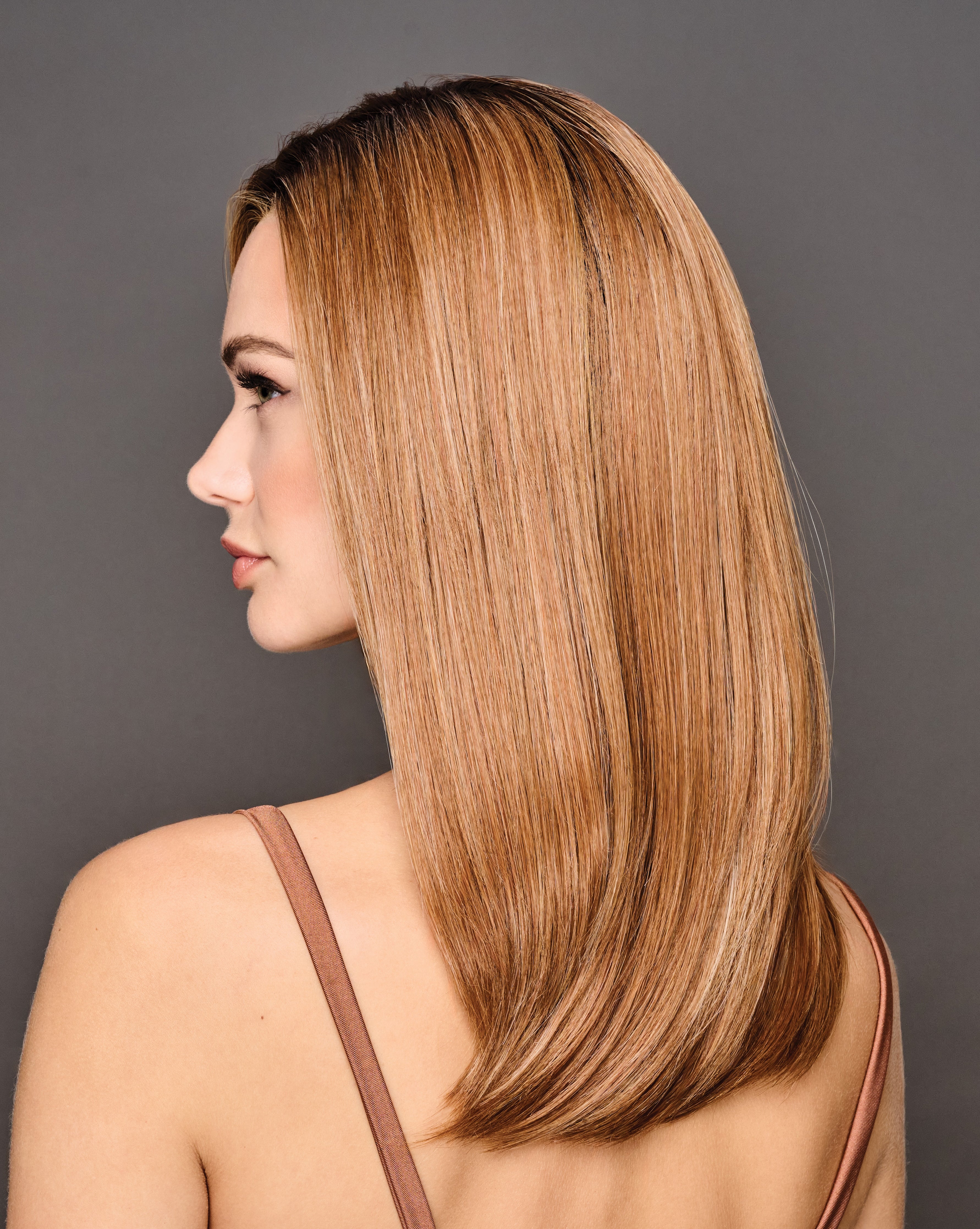 Front Cover wig - Gabor Designer Series