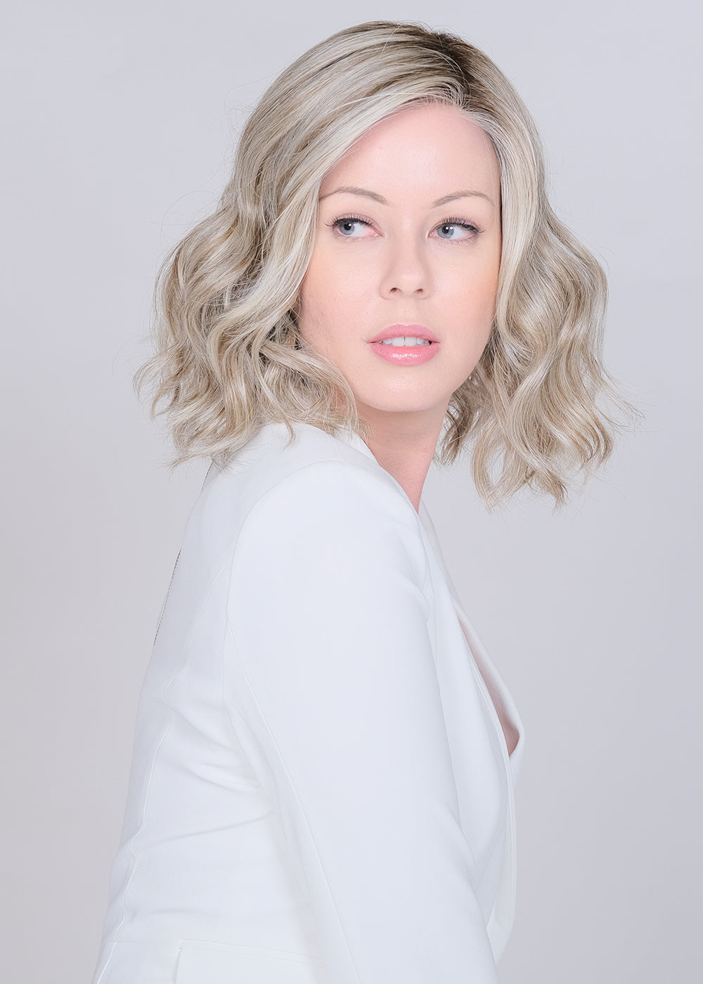 Caliente Hand Tied V wig - Belle Tress Cafe Collection