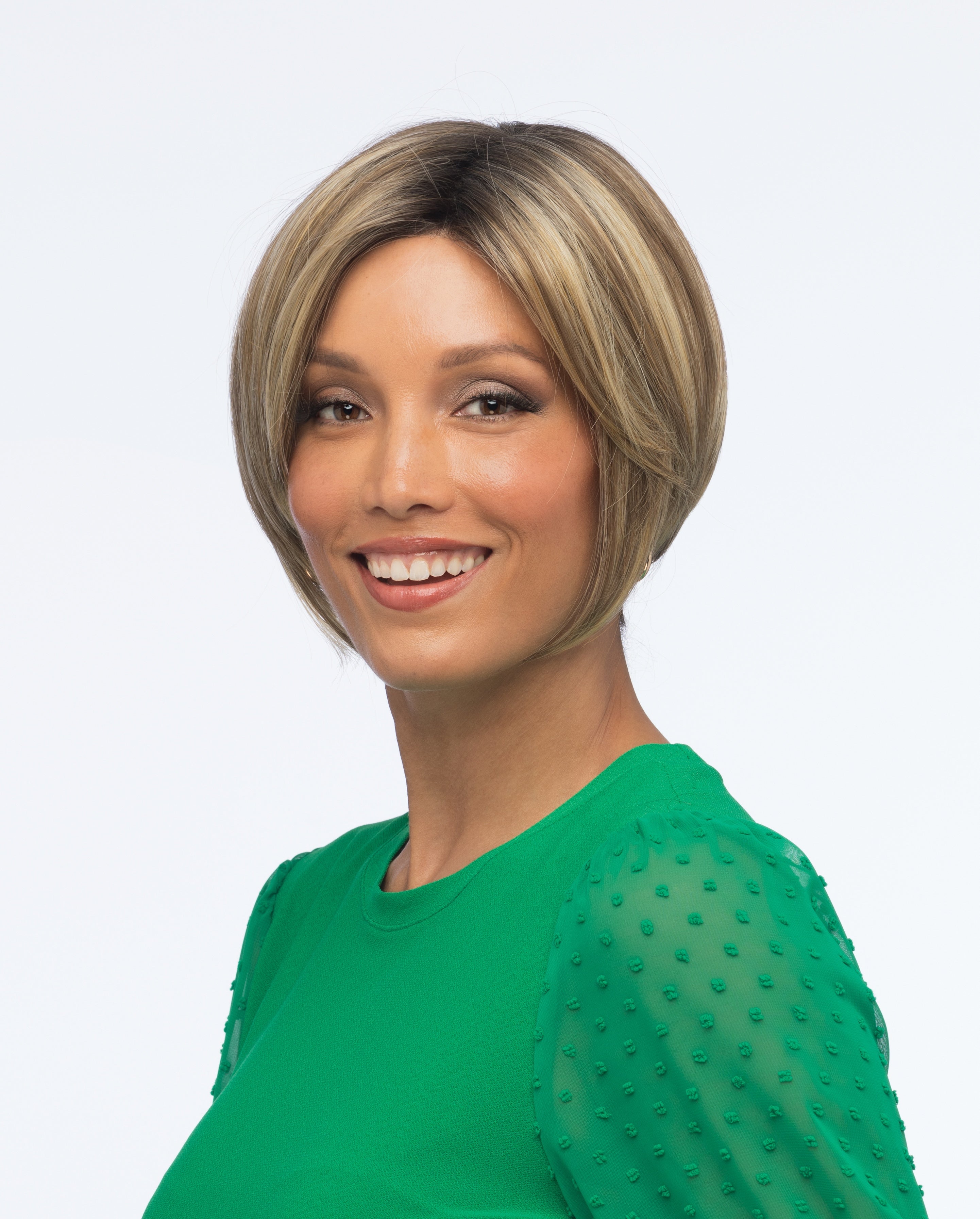 Maxx wig - Estetica Designs Monofilament Collection