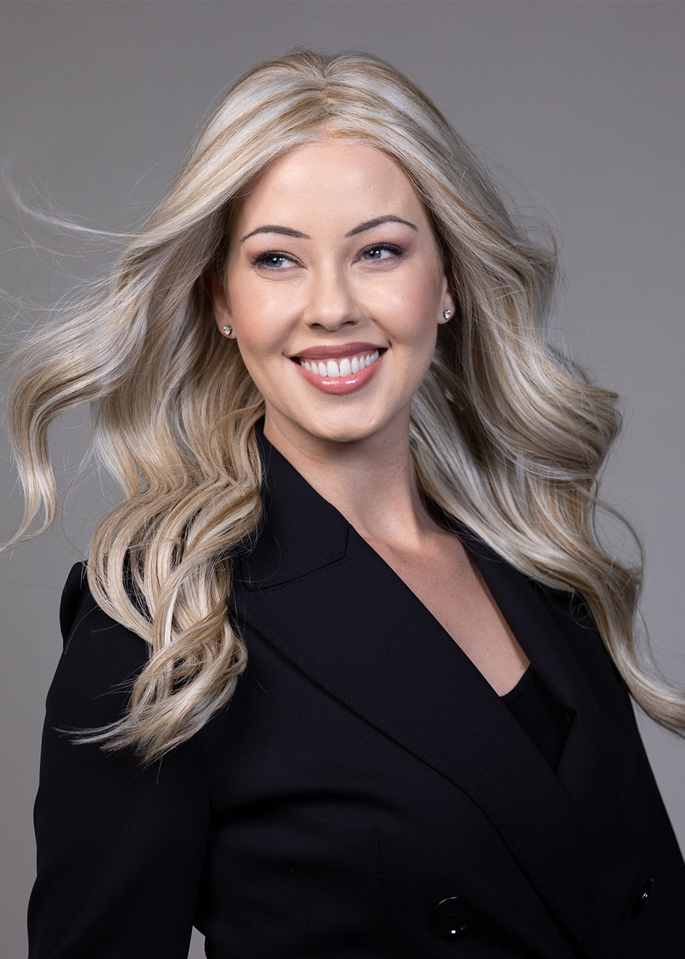 Priestly wig - Belle Tress Lux SE Collection