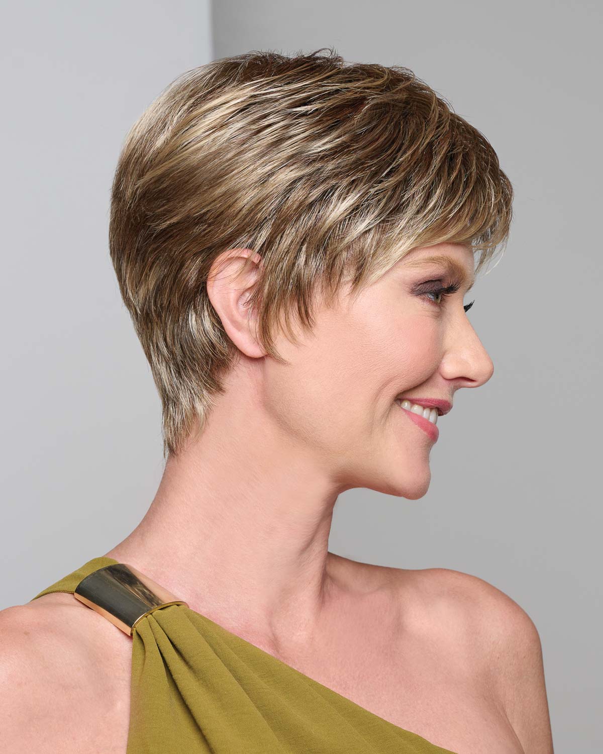 Winner Premium wig - Raquel Welch Signature Collection