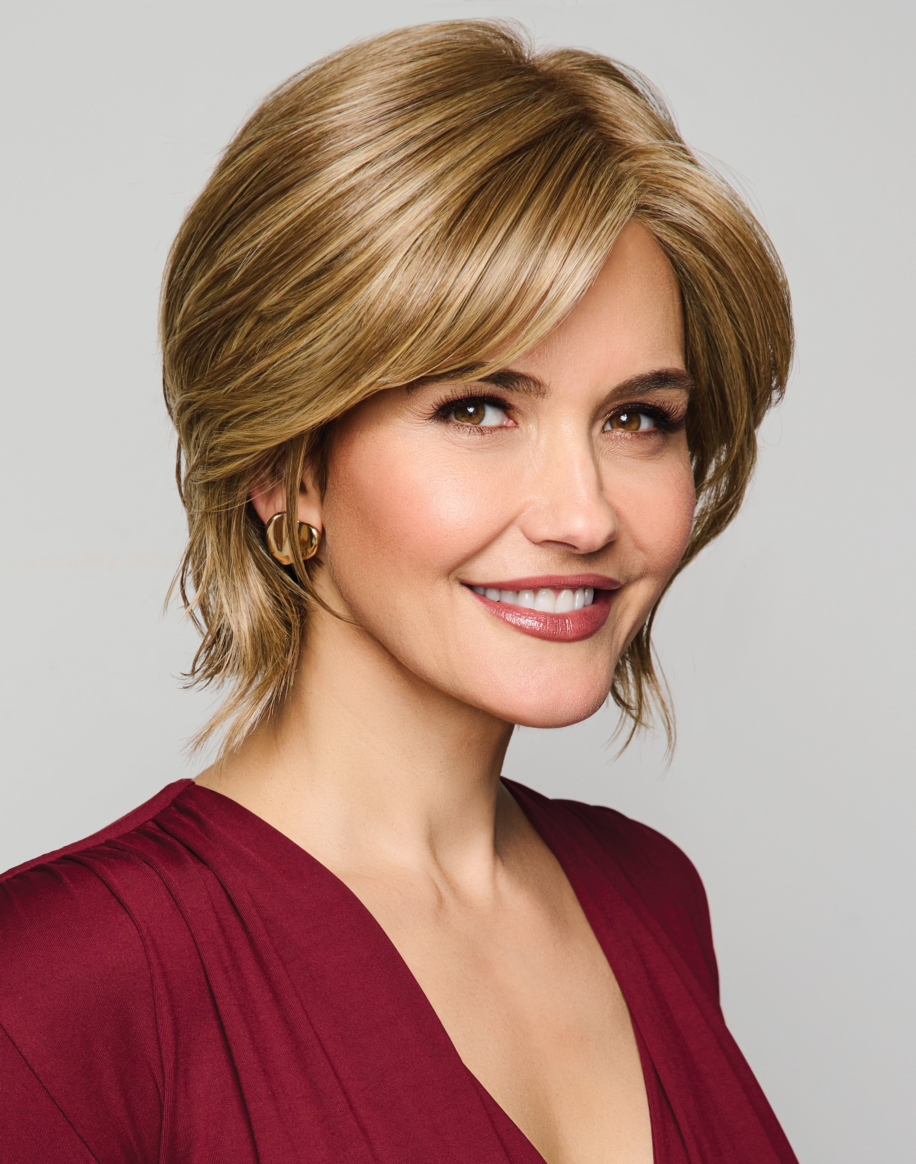 Main Character wig - Raquel Welch Signature Collection