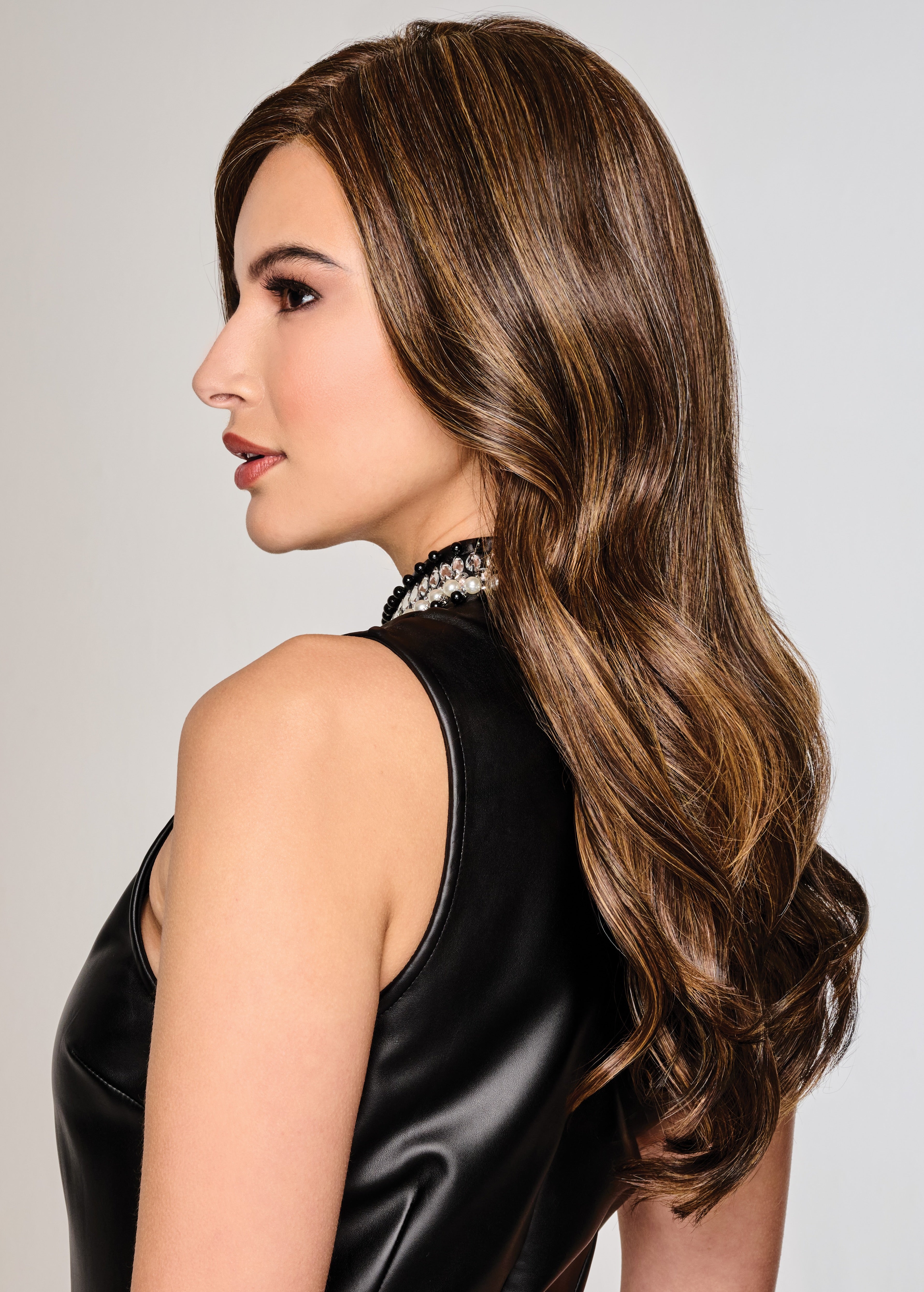 Model Mode wig - Raquel Welch Signature Collection