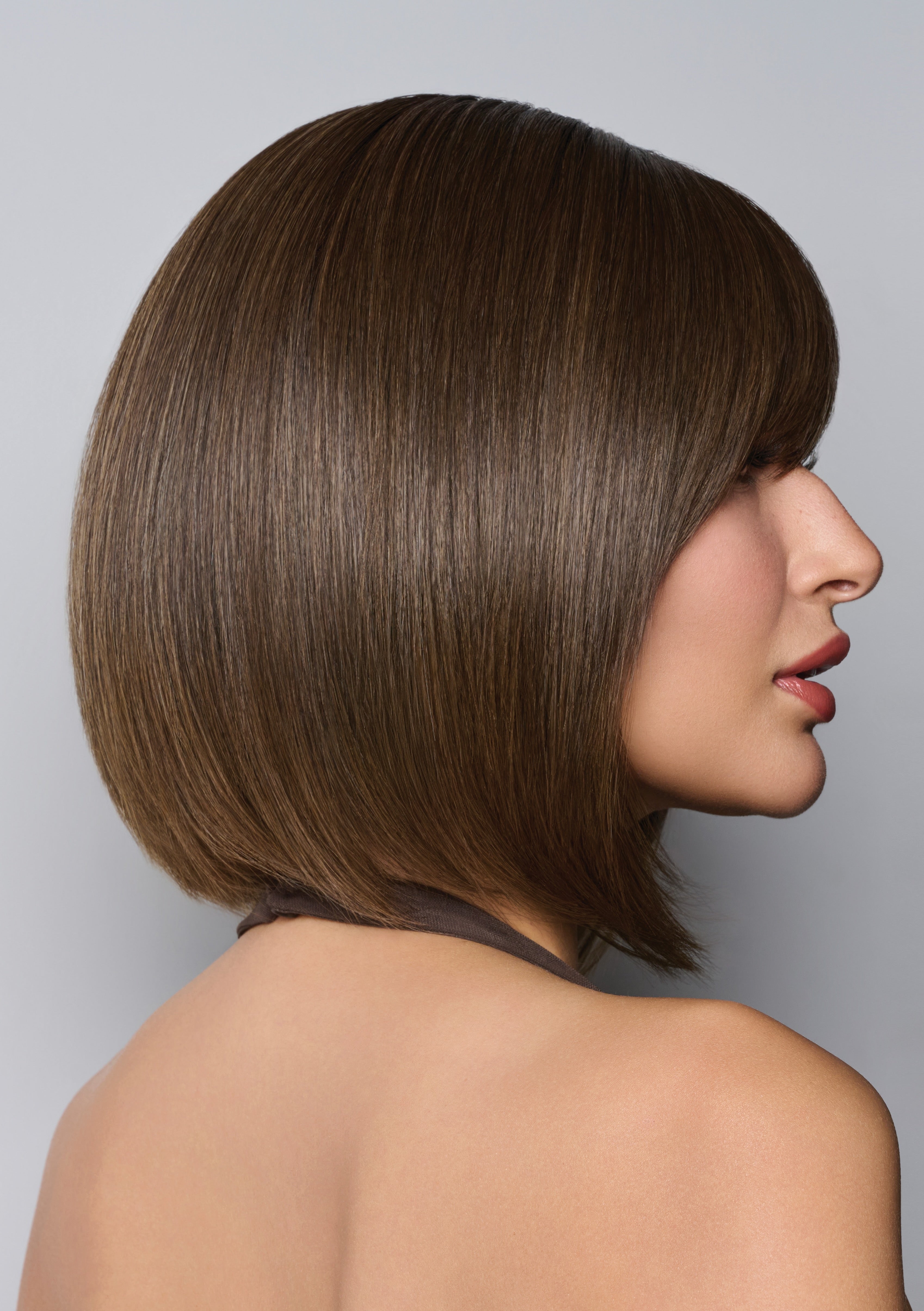 Straight to Camera wig - Raquel Welch Sheer Luxury FeatherLite Collection