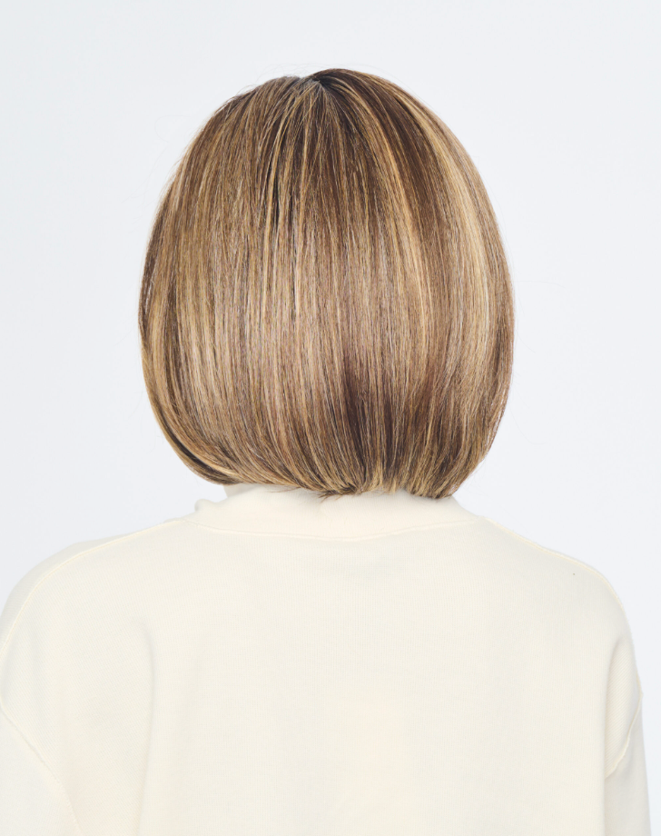 Flying Solo wig - Raquel Welch Sheer Luxury Collection *NEW*