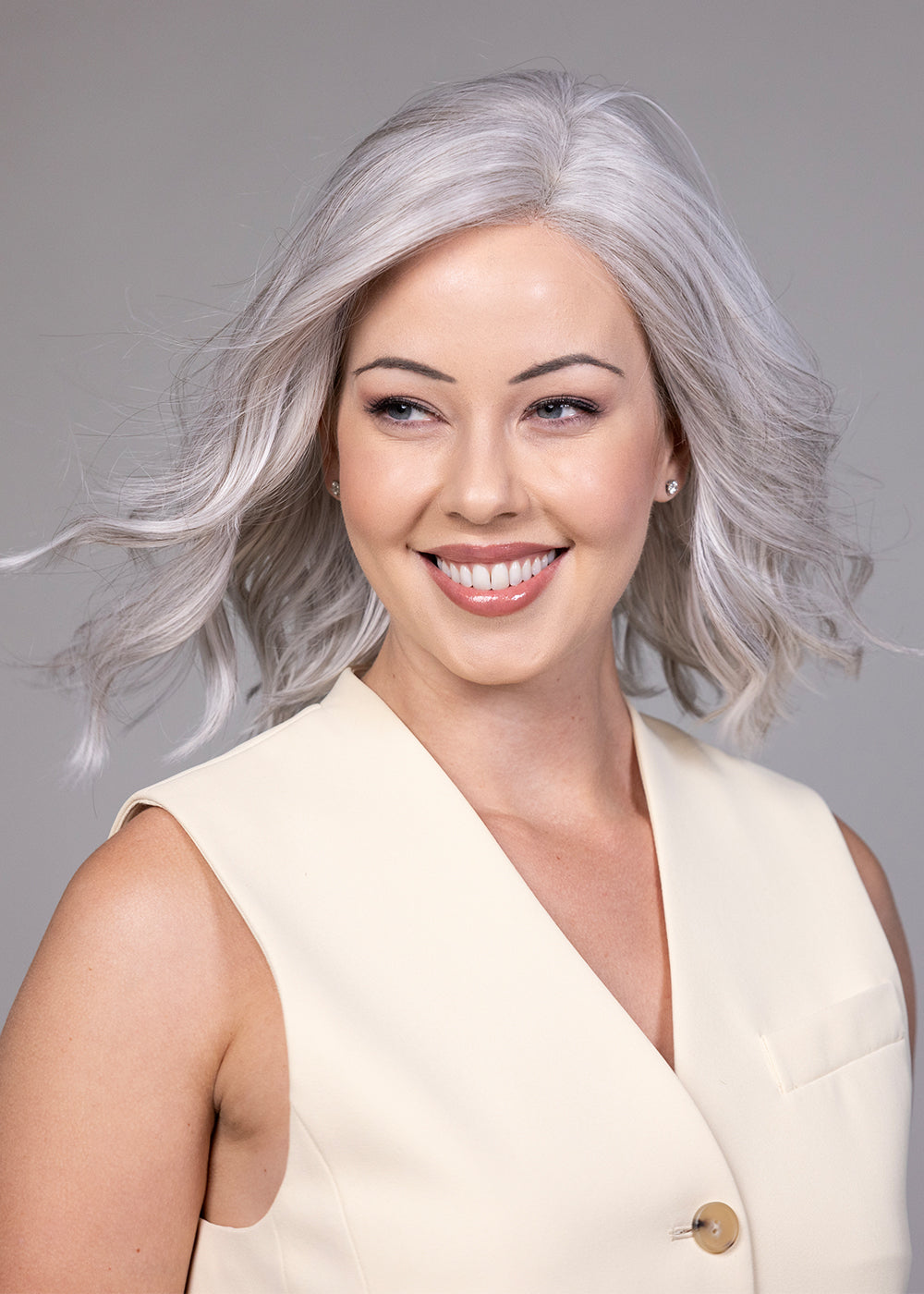 Singapore wig - Belle Tress International City Collection