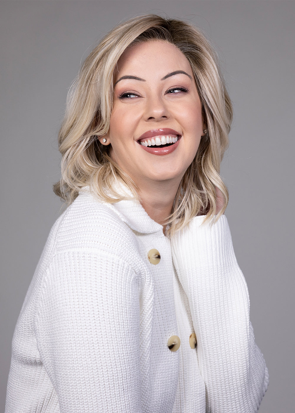 Vancouver wig - Belle Tress International City Collection