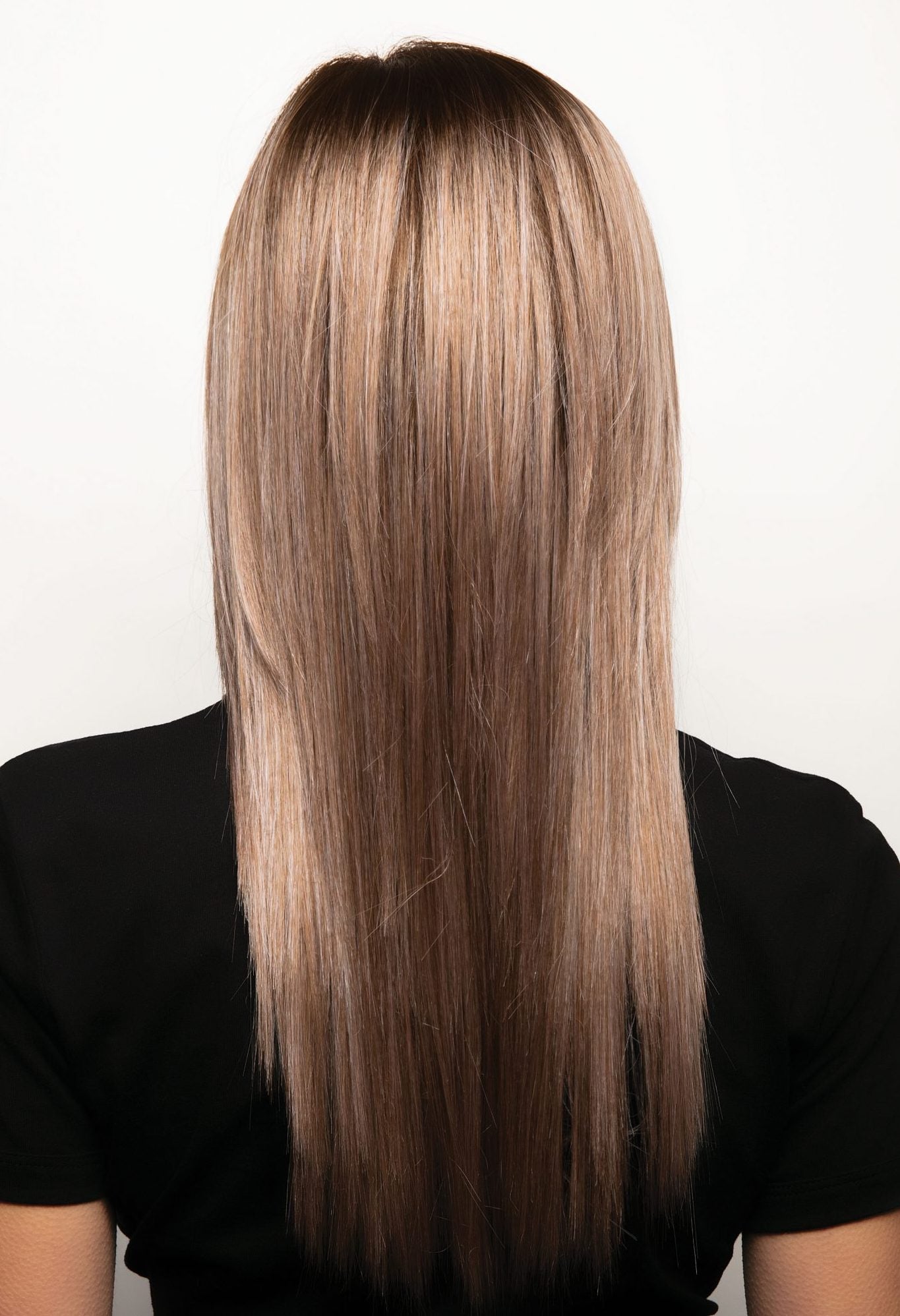 Rene of Paris Nolan synthetic wig Milk Tea LR